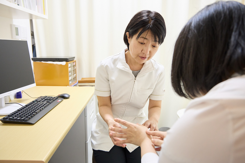 早川医院でのしみ・そばかす治療をお考えの方へ